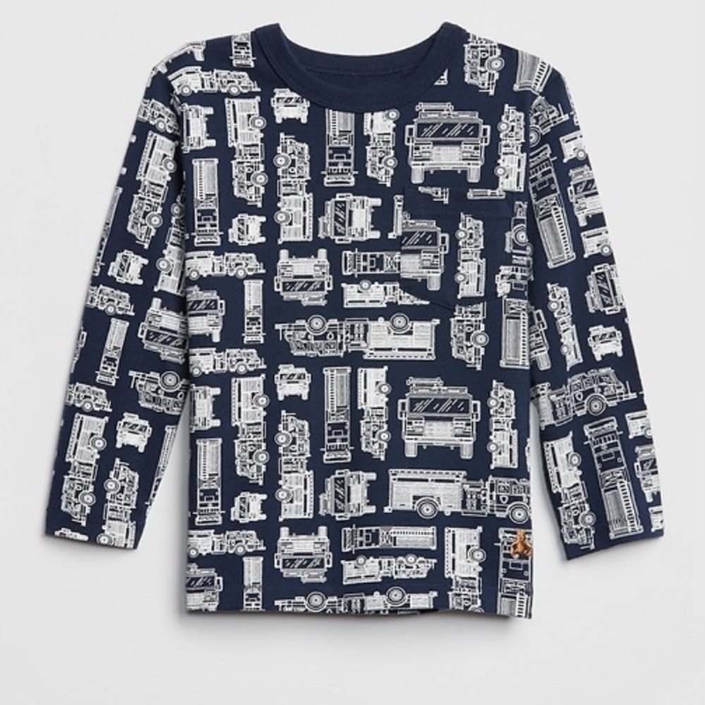 🍊5/$25 GAP Kids Navy Blue Long Sleeve Shirt with Vehicle Print Size 18-24m